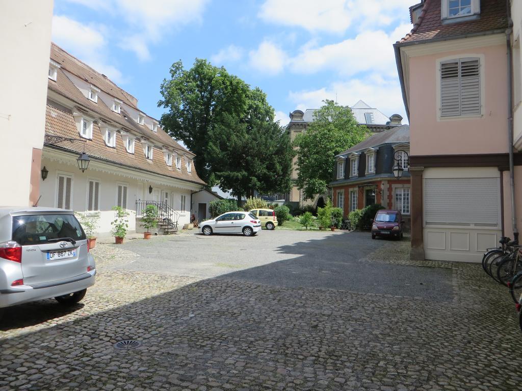 Au Quai Des Pecheurs Apartment Strasbourg Room photo